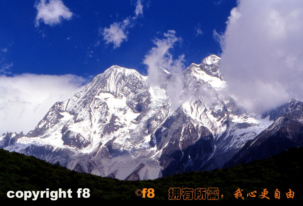 贡嘎雪山宝顶
