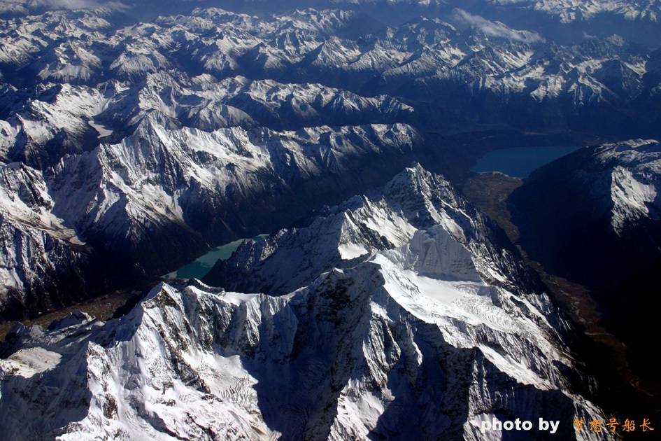 雪岭与碧水